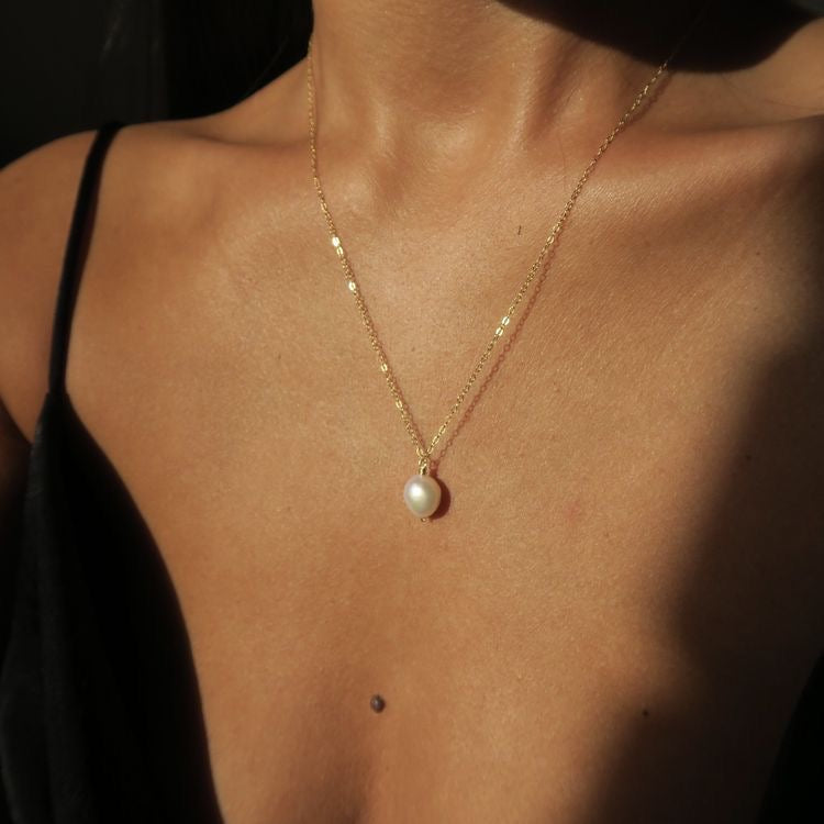 COLLIER ESTELLA