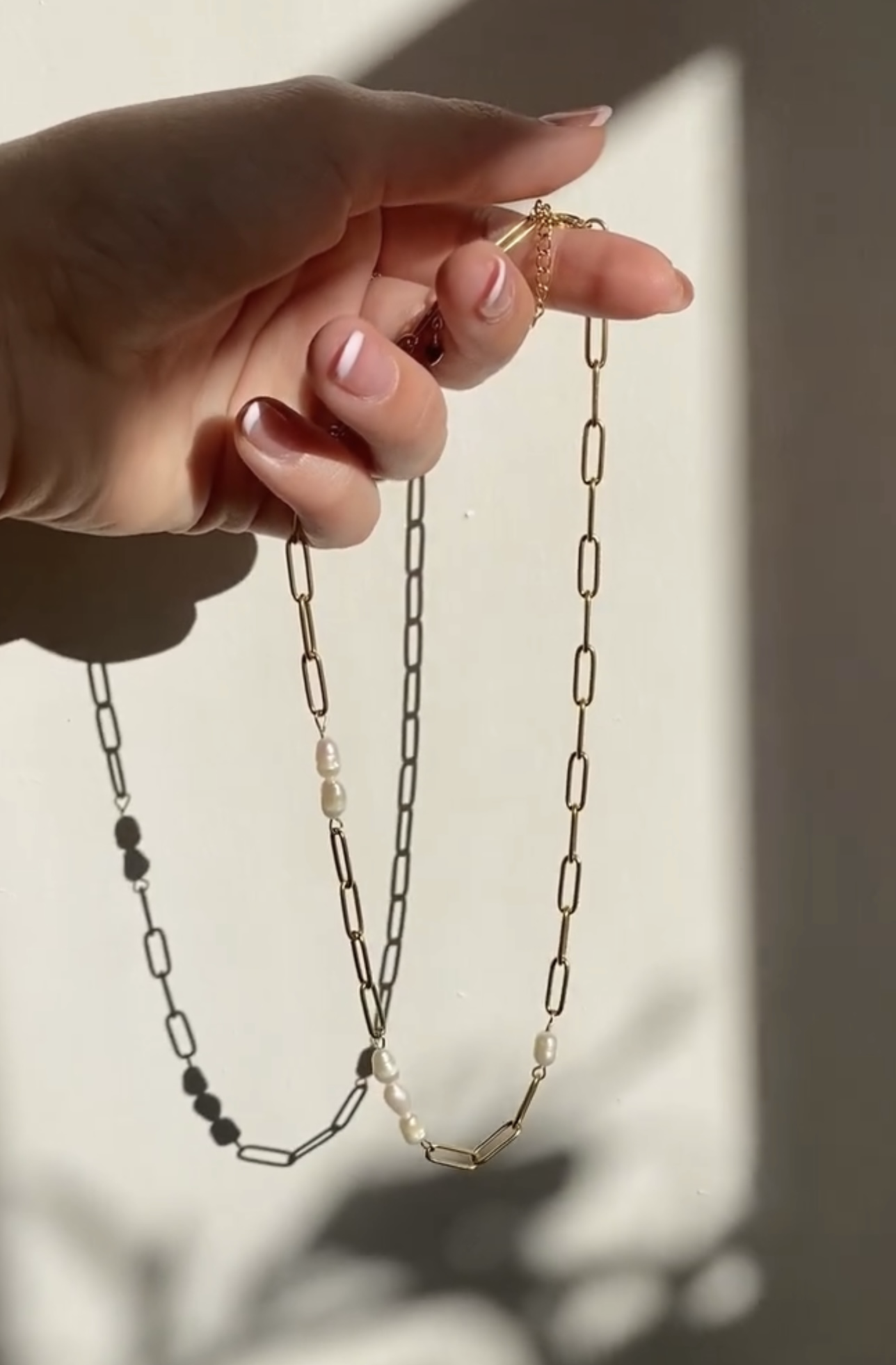 COLLIER TAMARA