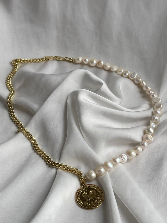 NACRE PEARL NECKLACE