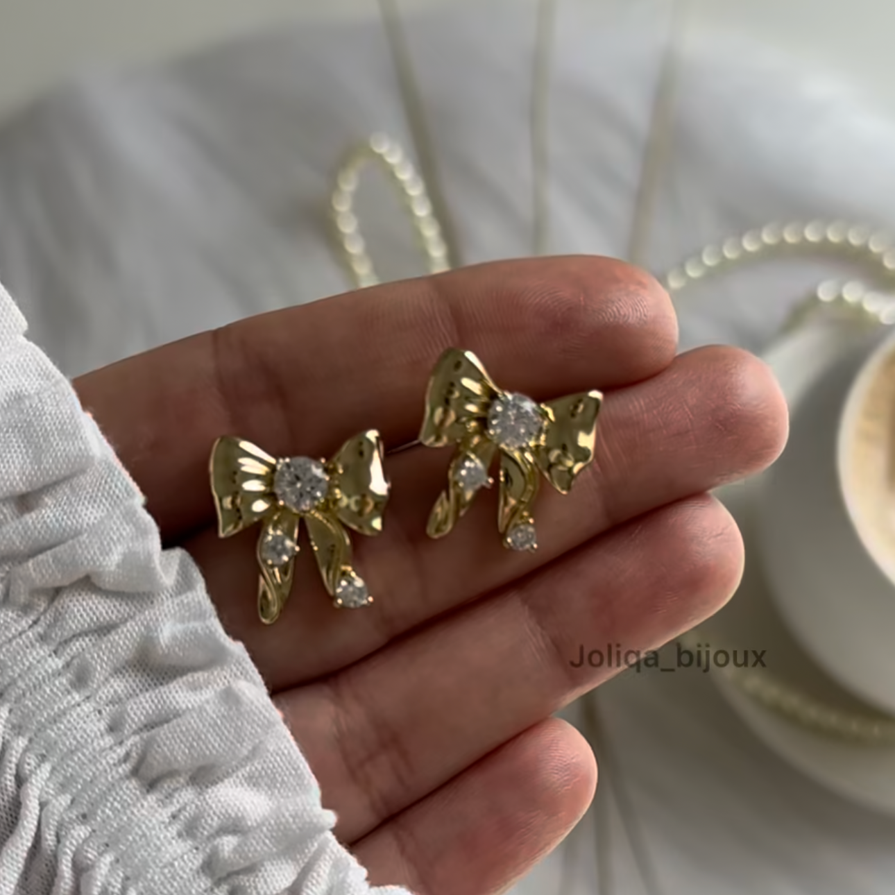BOUCLES PAPILLONS
