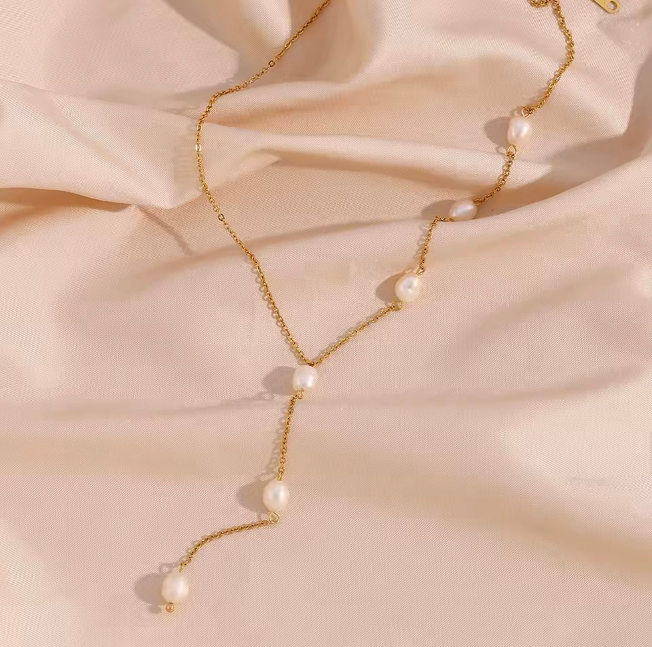 COLLIER CHARMY
