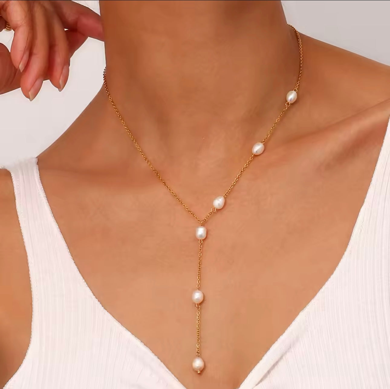 COLLIER CHARMY