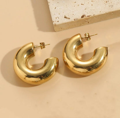 SELINIA EARRINGS