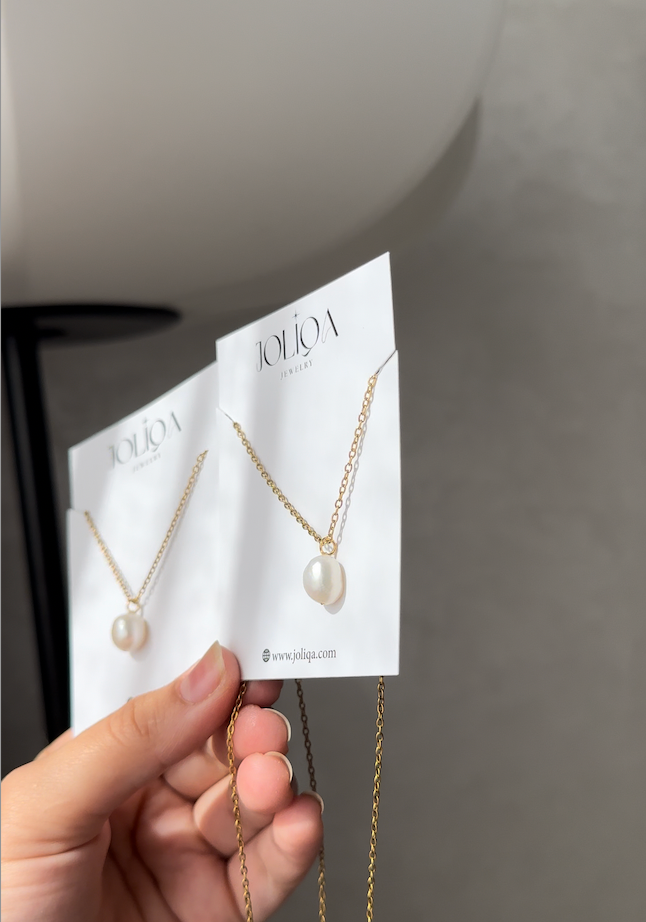 COLLIER CHAMS