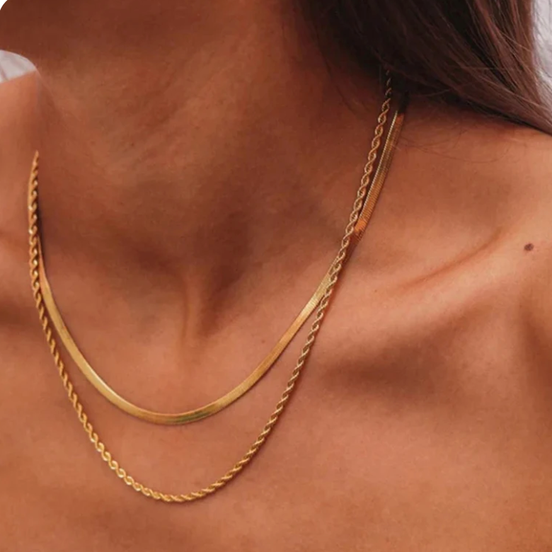 COLLIER AINARA