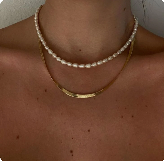 COLLIER JANA
