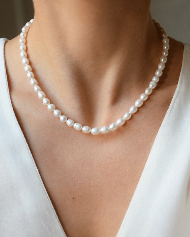 COLLIER LUCIA