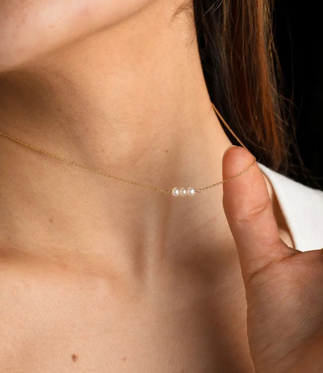 COLLIER JULIA