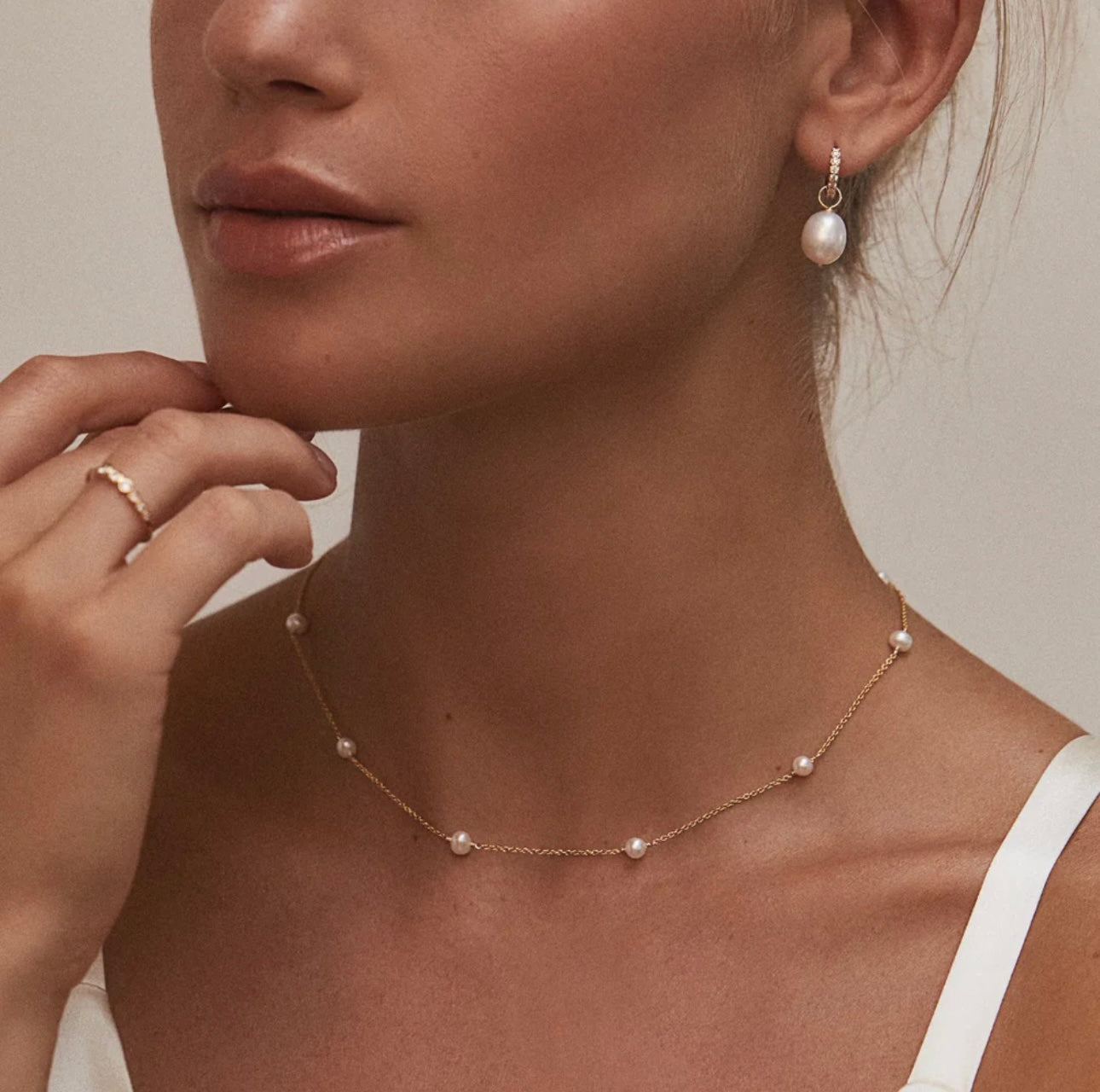 COLLIER SOFTY