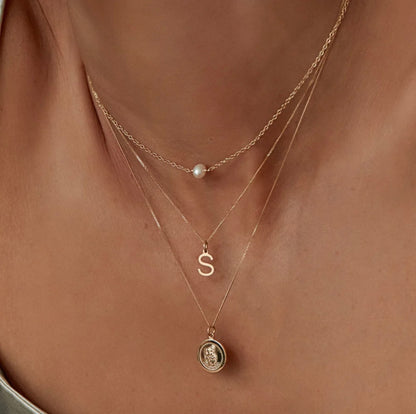 COLLIER ALICIA