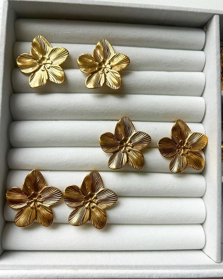 BOUCLES FLEURS
